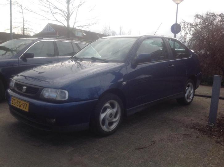 Seat Cordoba 1.9 TDI 81KW KAT 1999 Blauw