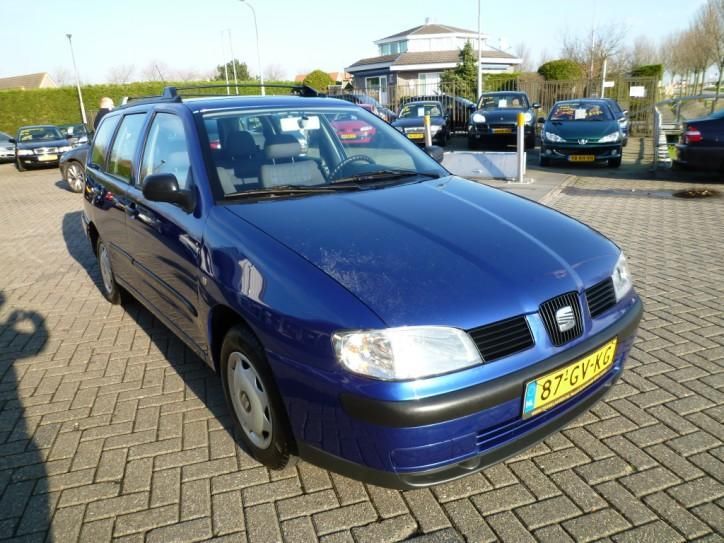 Seat Cordoba Vario 1.4-16V Stella  (bj 2001)