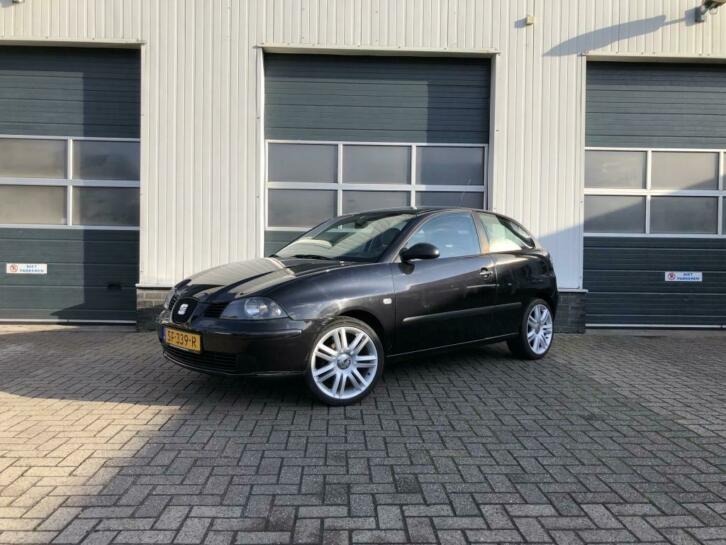 Seat Ibiza 1.2-12V Stella Airco Nieuwe APK