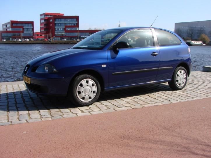 Seat Ibiza 1.2-12V Stella (bj 2002)