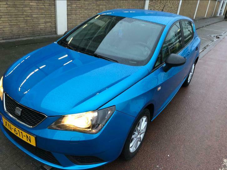 Seat Ibiza 1.2 Style 51KW Facelift 2013 Blauw Uniek