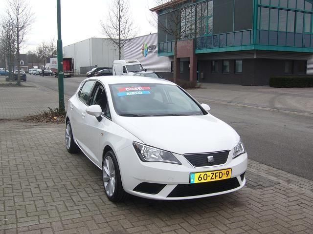 Seat Ibiza 1.2 TDI 55KW STYLE ECOMOTIVE 5 DEURS  AIRCO