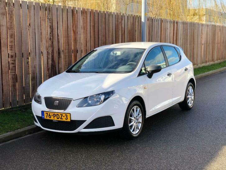 Seat Ibiza 1.2 TDI wit 5Drs Airco Nieuwe APKNAP