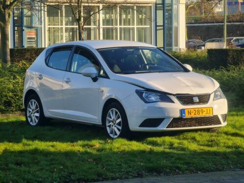 Seat Ibiza 1.2 TSI Bj 2014 Airco Navi LMV Lichte Schade..