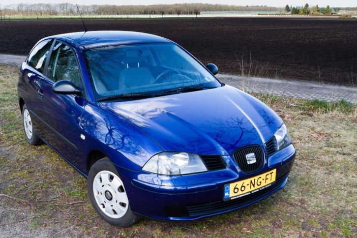 Seat Ibiza 1.4 16V 55KW 2003 Blauw