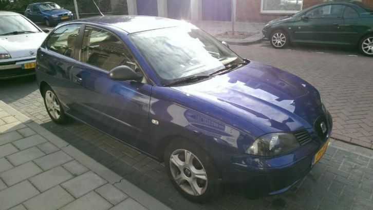Seat Ibiza 1.4 16V 55KW 2004 Blauw