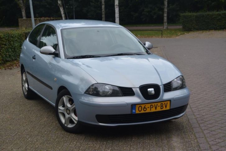 Seat Ibiza 1.4 16V 55KW 2005 Blauw