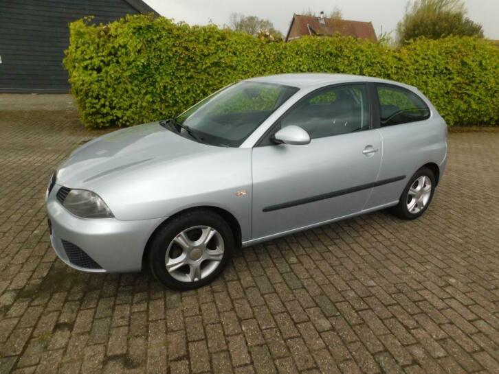 Seat Ibiza 1.4 16V 63KW 3DRS 2008 Grijs