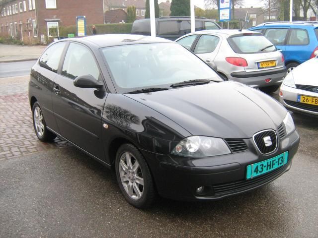 Seat Ibiza 1.4-16V Stylance zeer nette automaat