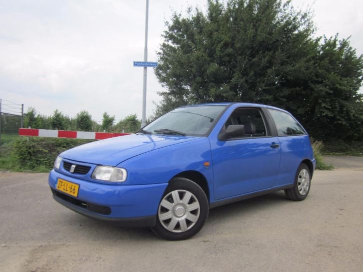 Seat Ibiza 1.4 44KW 1999 Blauw Apk tm 24-01-2016