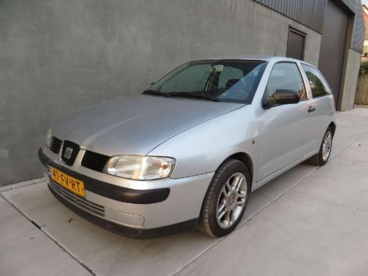 Seat Ibiza 1.6 100pk Stella (bj 2000)