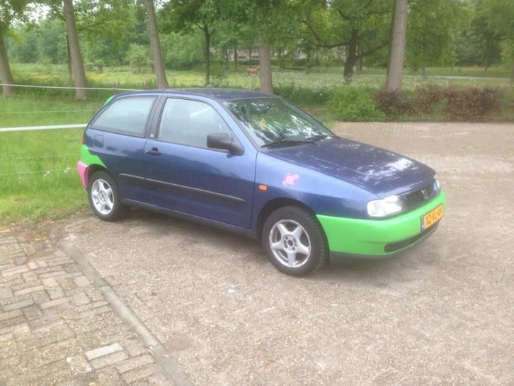 Seat Ibiza 1.6 55KW 1999 Blauw