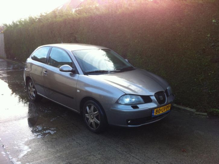 Seat Ibiza 1.9 TDI PD 96KW 2003 Grijs 6 BAK DI ROOD EXPORT