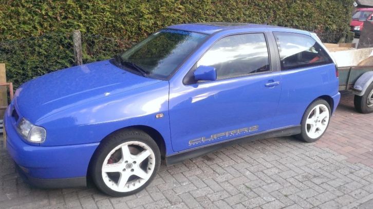 Seat Ibiza 2.0 16V 110KW 1999 Blauw