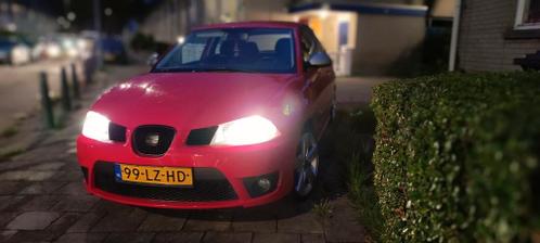 Seat Ibiza fr 1.4 16V 74KW 2003 Rood met AIRCO en boekjes