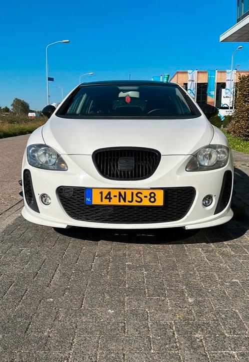 Seat Leon 1.2 TSI 77KW 2010 Wit