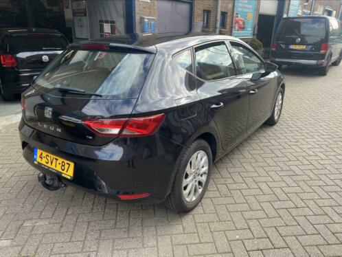 Seat Leon 1.2 TSI 77KW105PK 2013 Zwart