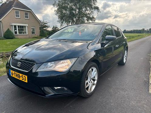 Seat Leon 1.6 TDI Airco Cruise Navi 77KW 2013 Zwart