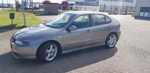 Seat Leon 1.8 20VT 132KW 2003 Grijs