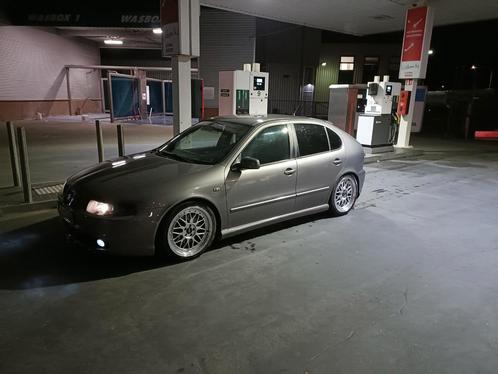 Seat Leon 1.8 20VT 132KW 2003 Grijs