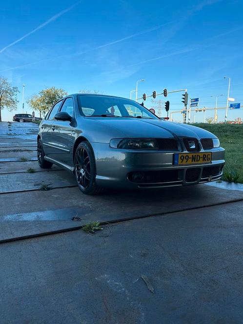 Seat Leon 1.8 20VT 132KW 2003 Grijs