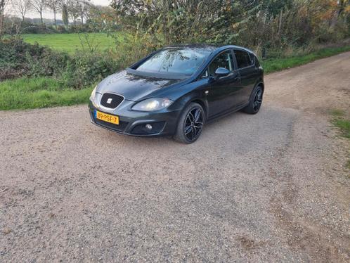 Seat Leon 1.8 Tfsi 118KW xenon stoelverwarming