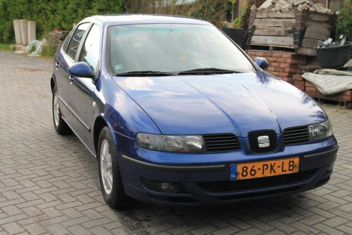 Seat Leon 1.9 TDI 81KW 2004 Blauw