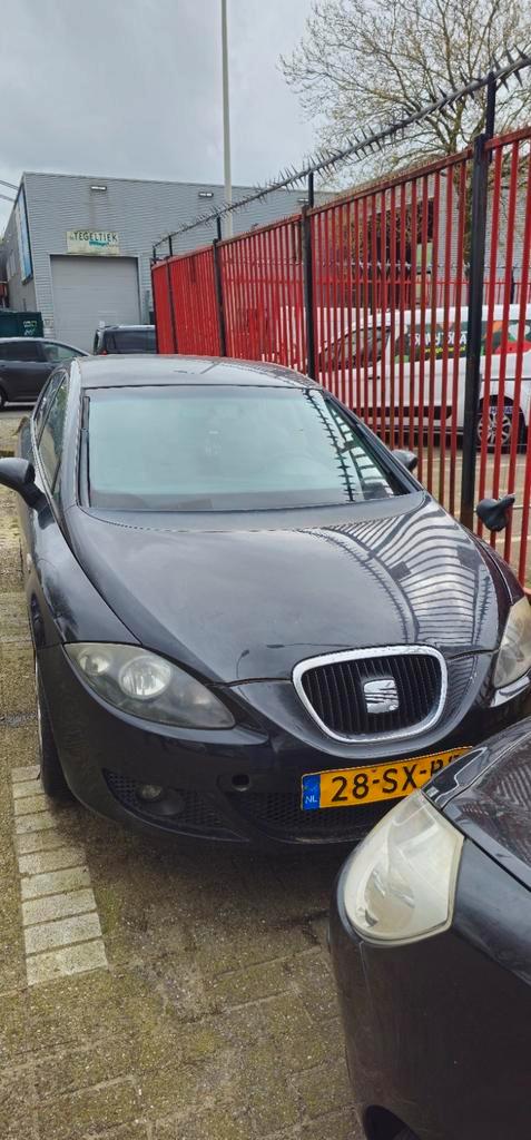 Seat Leon 2.0 16V FSI 110KW 2006 Zwart