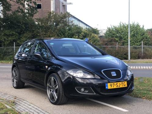 SEAT Leon 2.0 FSI Stylance  19 inch Velgen  Trekhaak  5 D