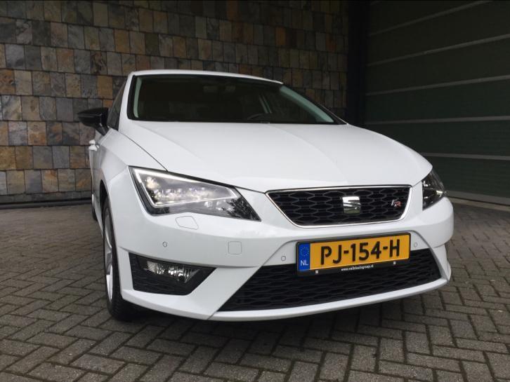 Seat Leon FR 2.0 TDI 135KW DSG 2016 Wit (184PK) Automaat GTD