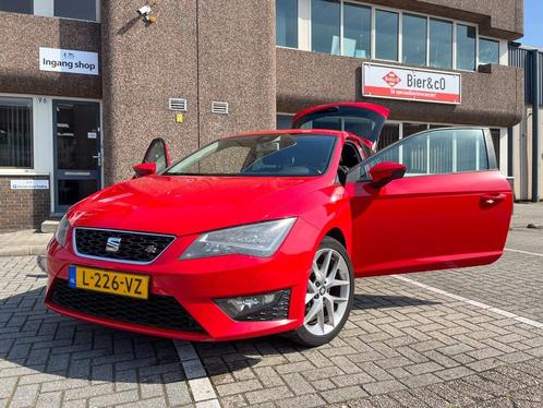 Seat Leon SC 1.8 TSI FR 180PK Dsg 2013 Rood Alcantara