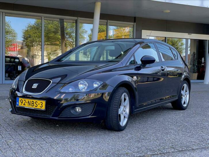 Seat Leon Sport 1.2 TSI Zwart