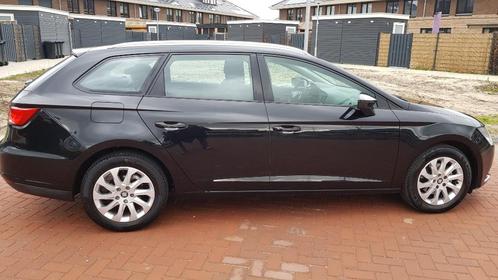 Seat Leon ST 1.2 TSI 81KW110PK 2015 Zwart