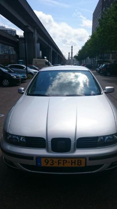 Seat Toledo 1.6 74KW 2000 Grijs