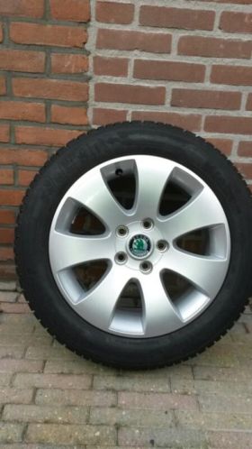 Set 16 incb lmv met winterbanden skoda