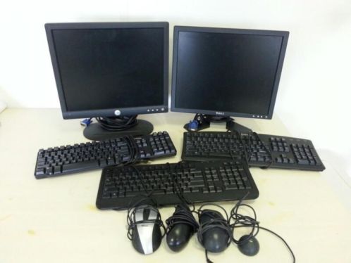Set Dell monitoren, toetsenborden en muizen
