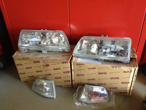 Set nieuwe koplampen Honda Civic tot bj 03990