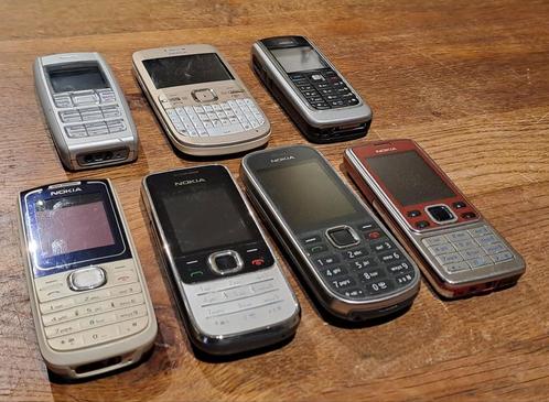 Set oude Nokia telefoons