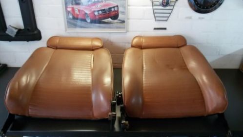 Set stoelen Alfa Romeo 105 bertone GTV 2000 GT Junior 