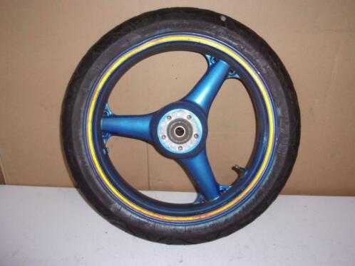 SET VELGEN met goede Bridgestone banden, KAWASAKI ZX9r 98-99