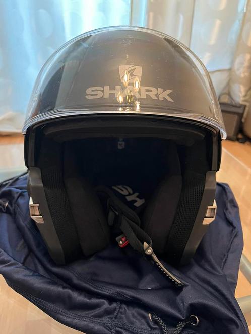 Shark evo helm