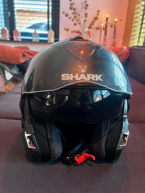 Shark evo helm