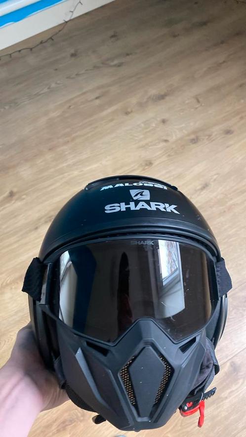 Shark helm (M) ( middelmatige gebruik schade )