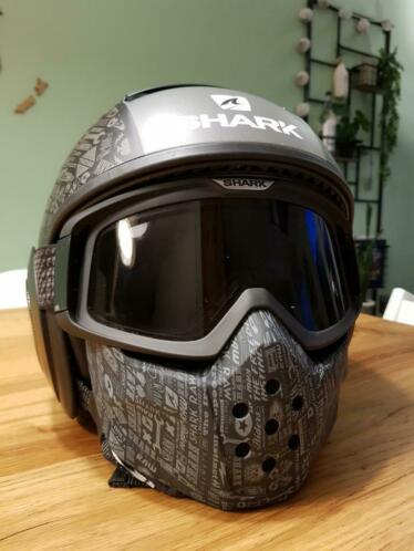 Shark street drak tribute rm motorhelmet. Maat S