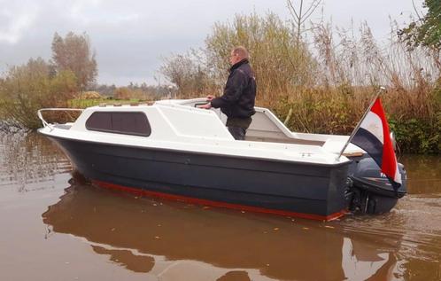 Shetland 550 met 15PK Yamaha Viertakt