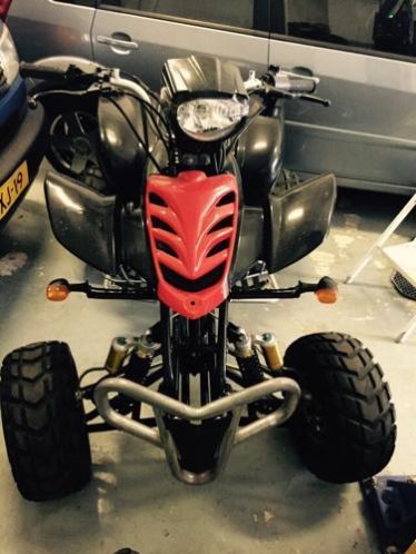 Shineray quad 250 cc Zwart Rood Nieuwe staat