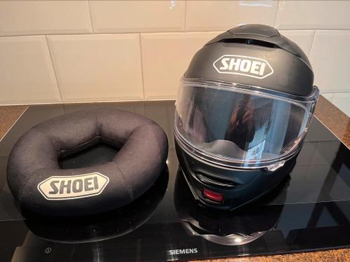 Shoei Neotec II maat S met Sena SRL 2 communicatiesysteem