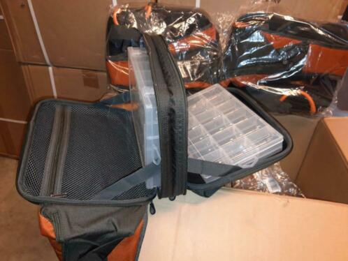 Shoulder Strap Predator Bag (Shoudertas) met 2 tackleboxen