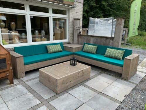 Showroomaanbieding 40 korting Loungehoek Sicilie met kuss