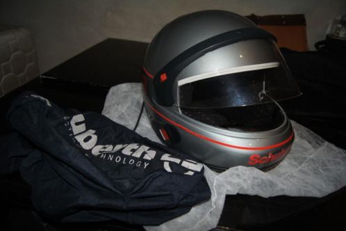 shubert motorhelm